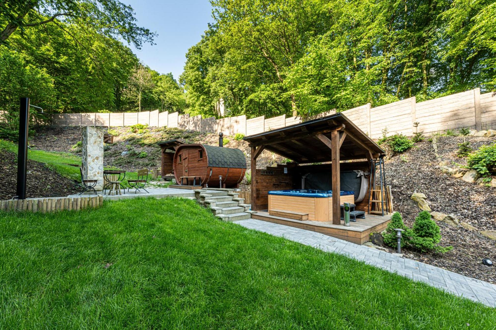 Montemira Villa Ústí nad Labem Dış mekan fotoğraf